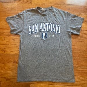 Gray short sleeve t shirt